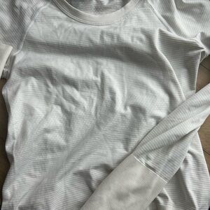 Lululemon Athletica white swiftly tech Long Sleeve